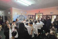 img-22c112f0f93774934ed783b239cc5132-v